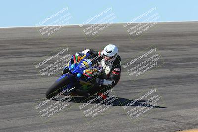 media/Mar-24-2025-Moto Forza (Mon) [[57ce5c5cff]]/3-Beginner Group/Session 2 Bowl/